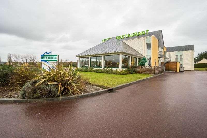 Brit Hotel De La Cote Des Havres Lessay Dış mekan fotoğraf